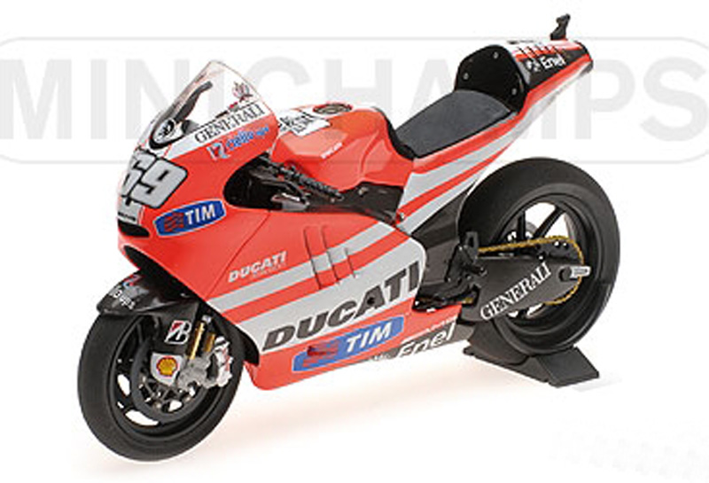 Ducati Desmosedici GP11.1 2011 Moto GP Nicky HAYDEN 1:12 Ducati Desmosedici GP11.1 2011 Moto GP Nicky HAYDEN 1:12